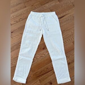 Saks Fifth Avenue White Cropped Pants